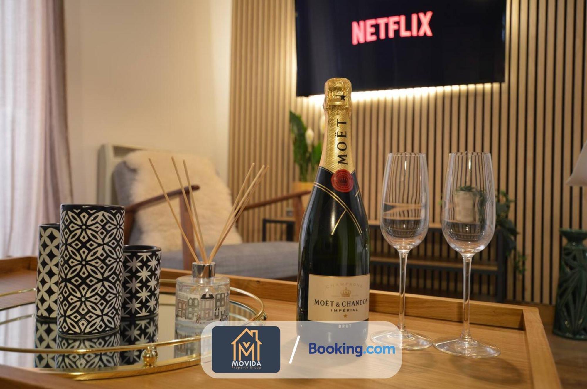 Lgi Stunning 1 Bedroom Apartment By Movida Property Group Short Lets & Serviced Accommodation Leeds  Buitenkant foto